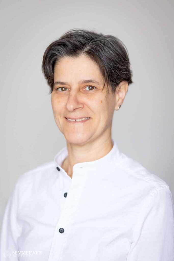 Seregély Beáta tanársegéd, a kutatás fizikai méréseinek szakértőjének portréfotója