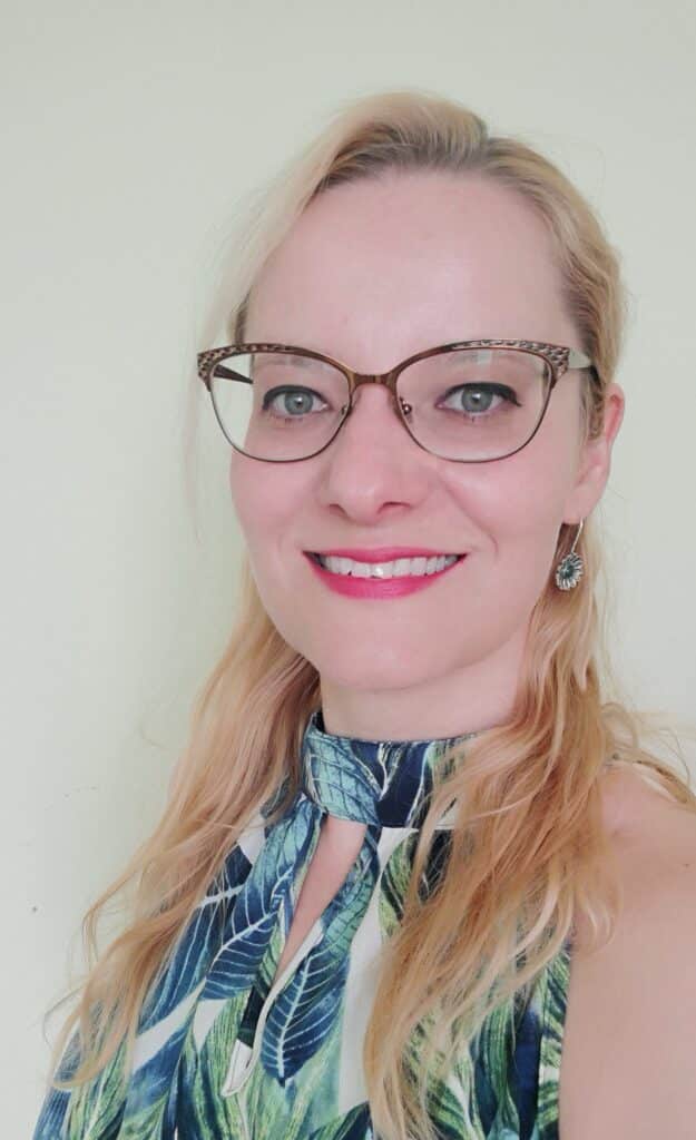 dr. Mózes Noémi